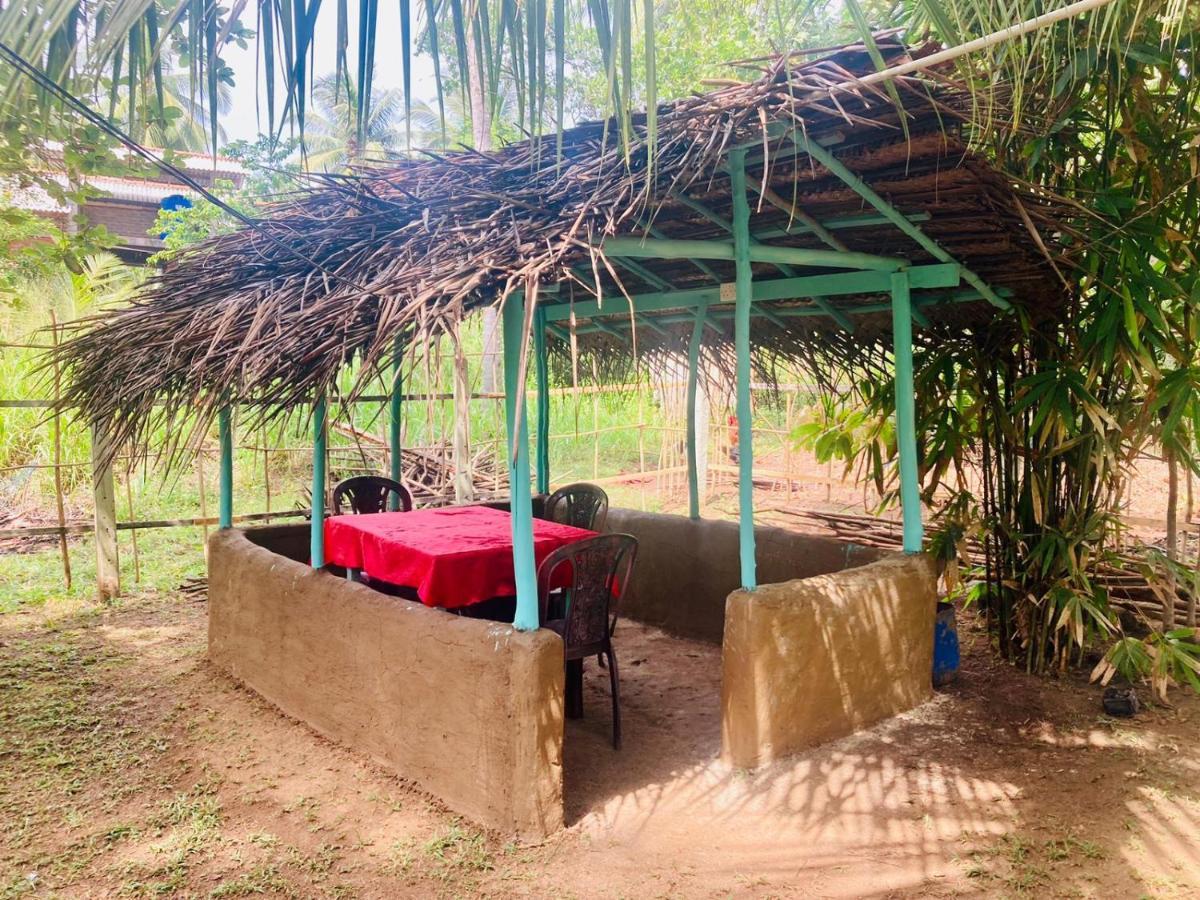 Bamboo Home Stay Hiriketiya Dickwella Exterior photo